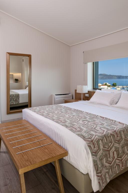 Eland Dream Villas Kalamaki Екстериор снимка